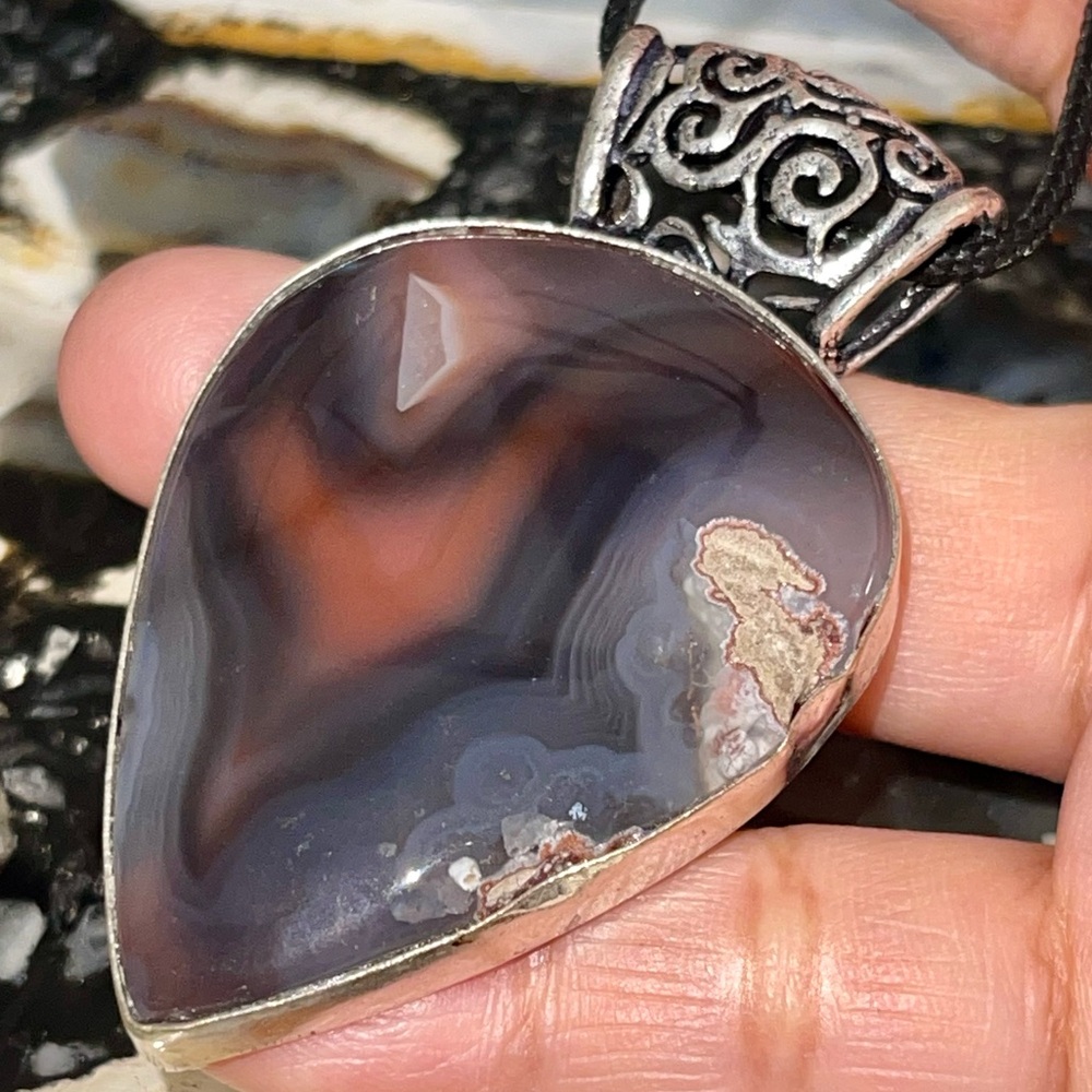 Montana Fire Agate Pendant 2 1/2”
